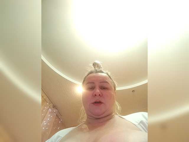 miranda-robinson — CAMERA 85 TOKEN-5 MINUTES! With CommentsLOVENS WORKS FROM 2 TOKENS! CAMERA 88 token-5 minutes, with Comments!NAKED ONLY IN PRIVATE!