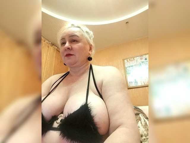 miranda-robinson's BongaCams show and profile