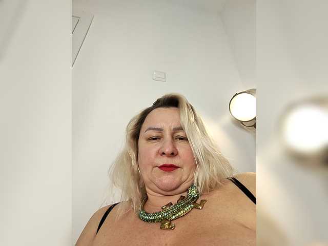 miranda-robinson's BongaCams show and profile