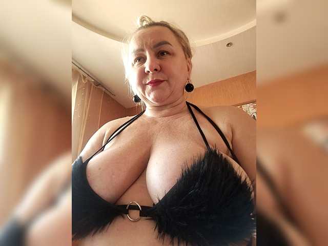 miranda-robinson's BongaCams show and profile