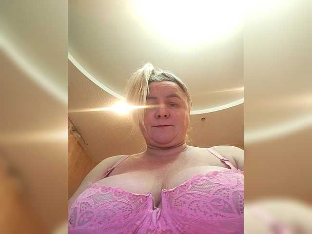 miranda-robinson's BongaCams show and profile