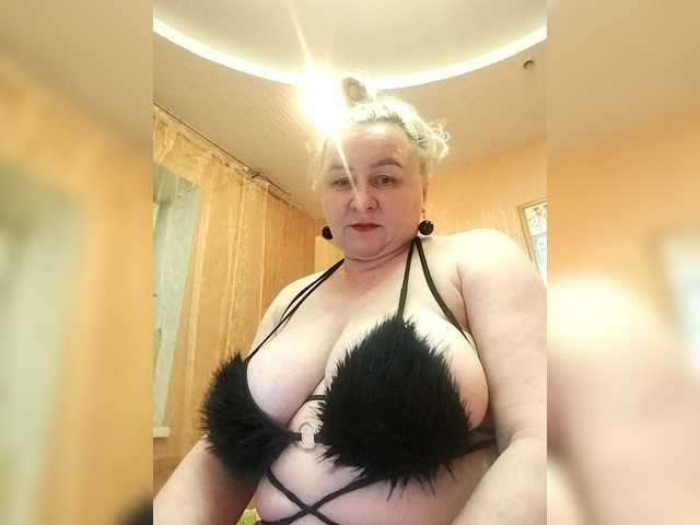 miranda-robinson's BongaCams show and profile