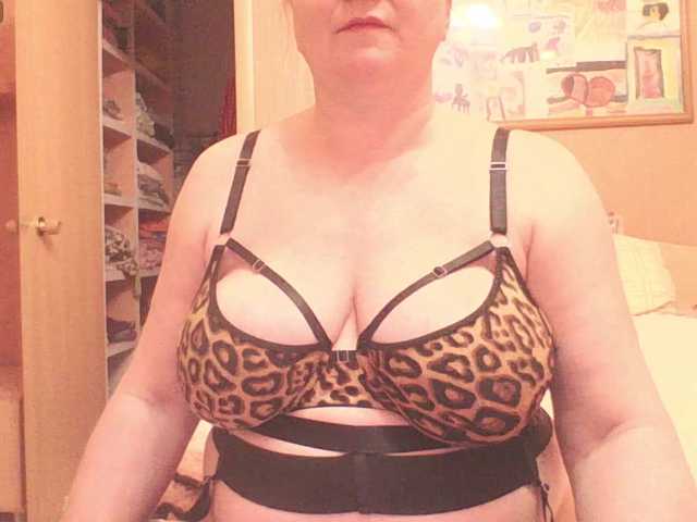 miranda-robinson's BongaCams show and profile