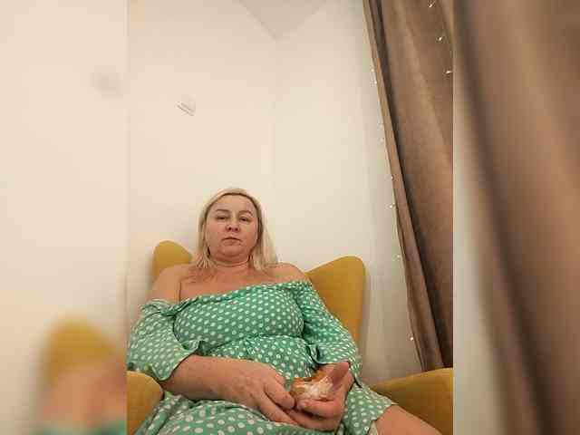 miranda-robinson Live Webcam on BongaCams