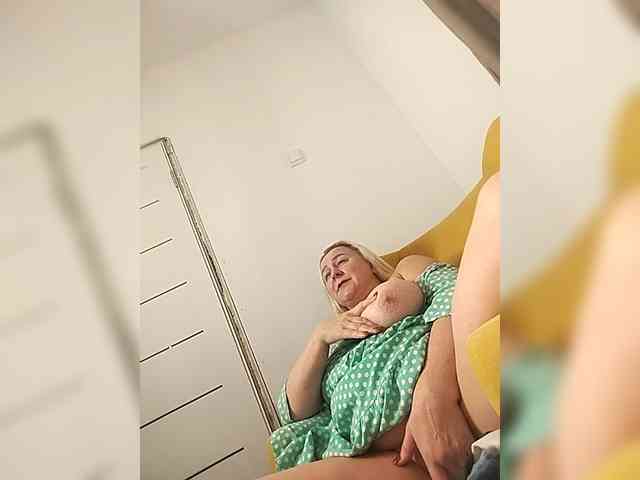 miranda-robinson Live Webcam on BongaCams