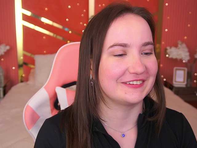 SofieBloom's BongaCams show and profile