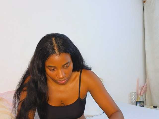 Lala-love27's BongaCams show and profile