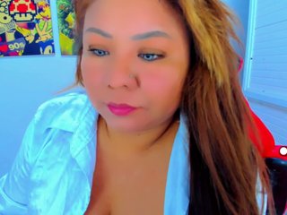 VictoriaLove Porn Show