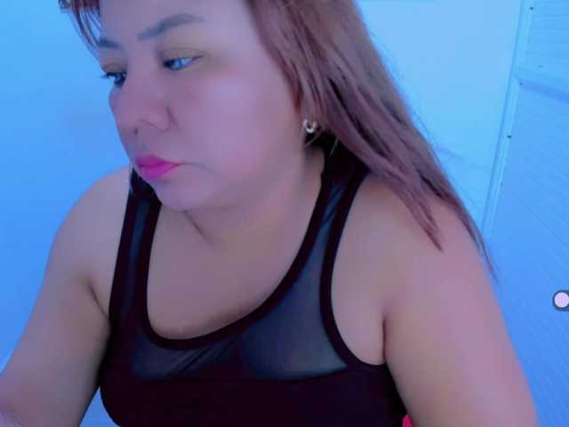 VictoriaLove webcam bongacams model stream image