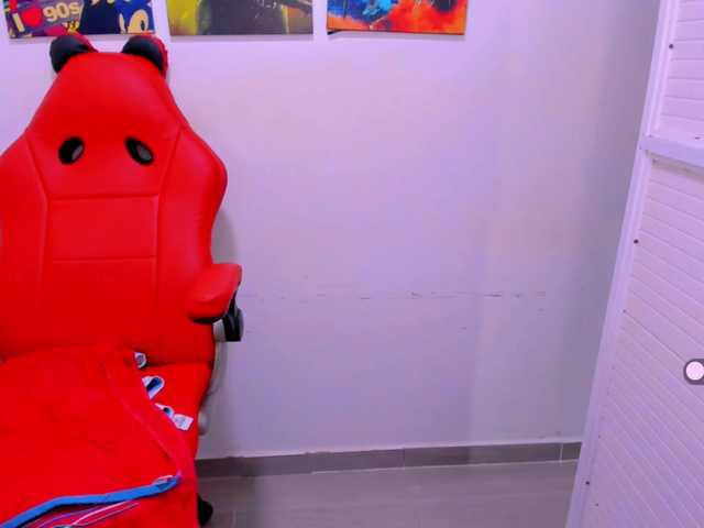 VictoriaLove's BongaCams show and profile