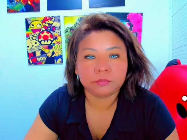 VictoriaLove's BongaCams show and profile