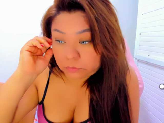 VictoriaLove's BongaCams show and profile