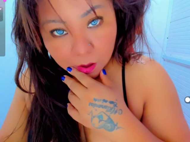 VictoriaLove's BongaCams show and profile