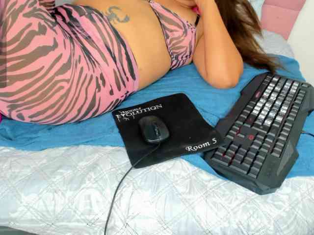 VictoriaLove webcam