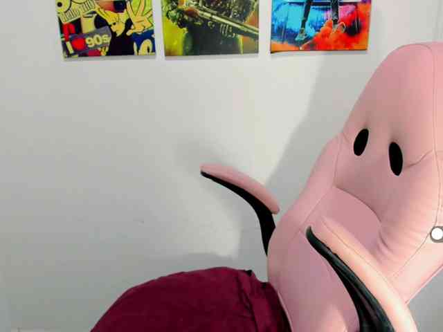VictoriaLove webcam