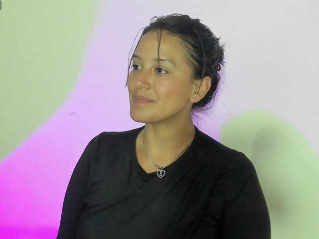 sharoncute1's BongaCams show and profile