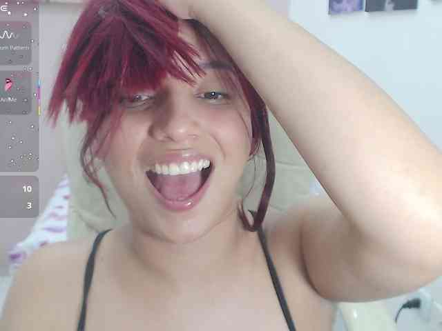 zoe-cortez webcam