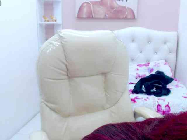 zoe-cortez webcam