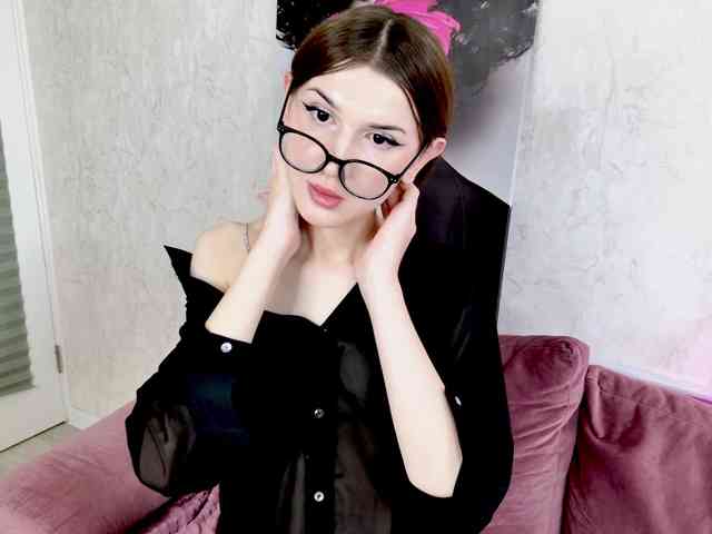 Skinny-Sex-Sissy Live Webcam on BongaCams