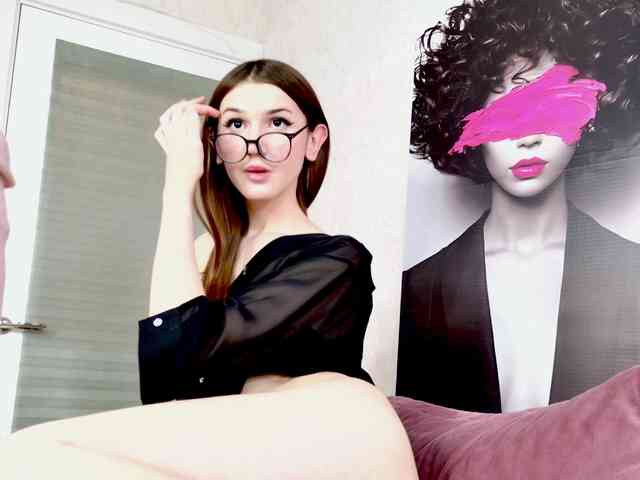Skinny-Sex-Sissy Live Webcam on BongaCams