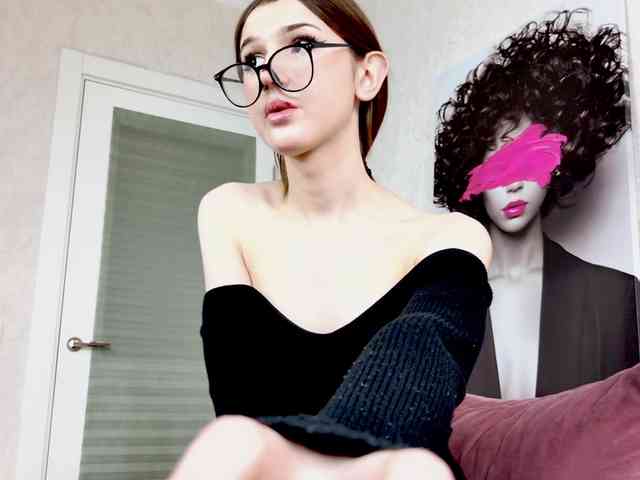 Skinny-Sex-Sissy Live Webcam on BongaCams