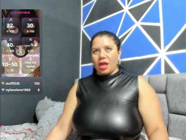 MATURE-ANIKA webcam
