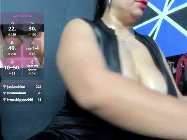 MATURE-ANIKA webcam