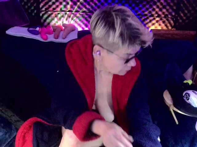 Fantasyca's BongaCams show and profile