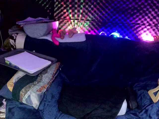 Fantasyca's BongaCams show and profile