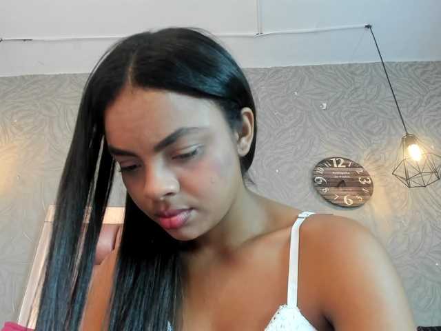 KOURTNEY-'s BongaCams show and profile