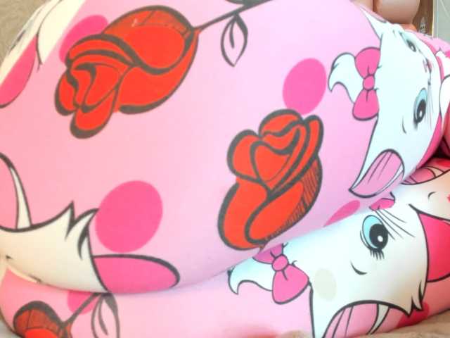 KOURTNEY-'s BongaCams show and profile