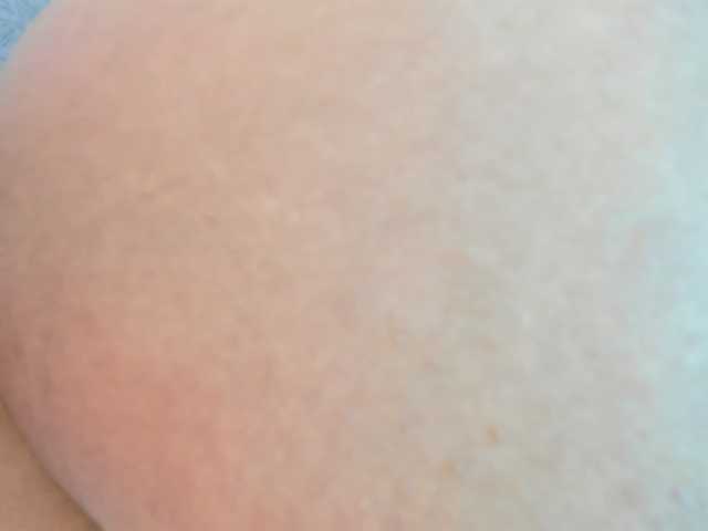 KOURTNEY-'s BongaCams show and profile