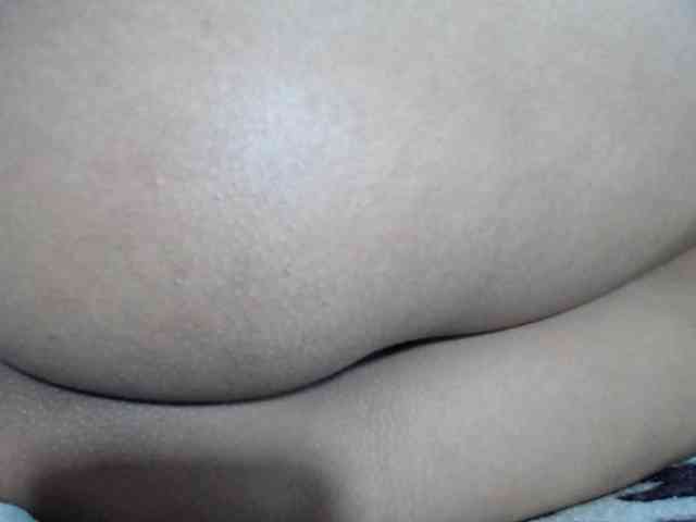 KOURTNEY- webcam