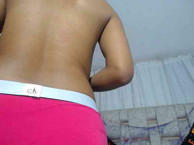 KOURTNEY- webcam
