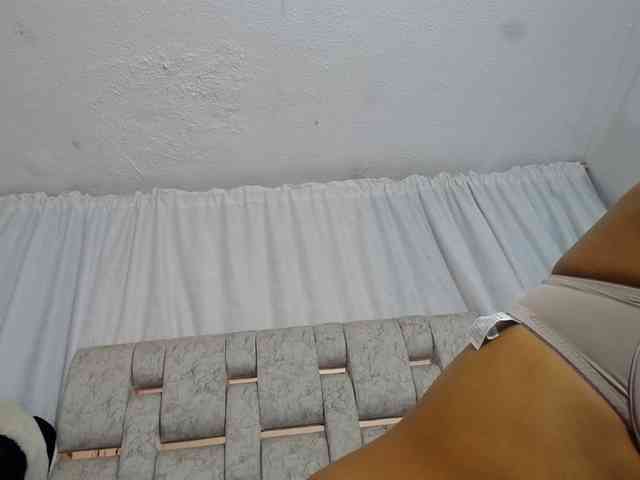 KOURTNEY- webcam