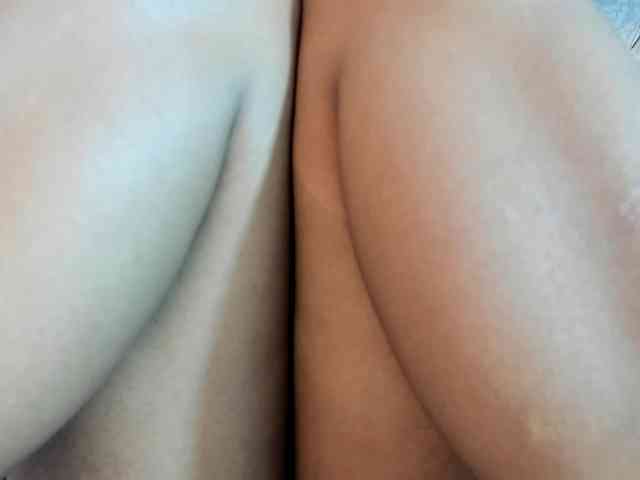 KOURTNEY- webcam