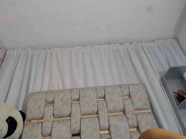KOURTNEY- webcam