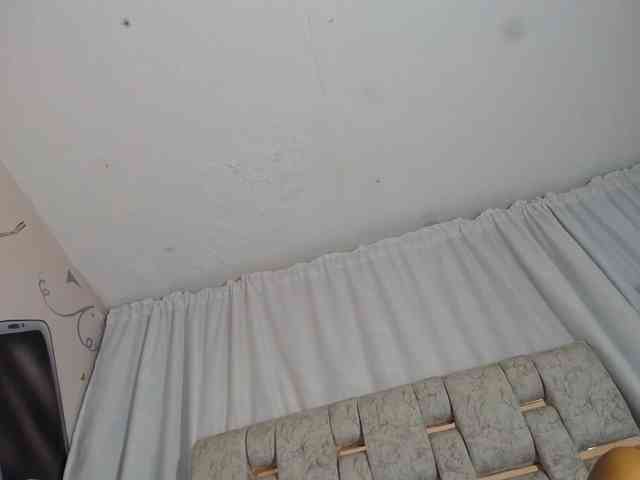 KOURTNEY- webcam