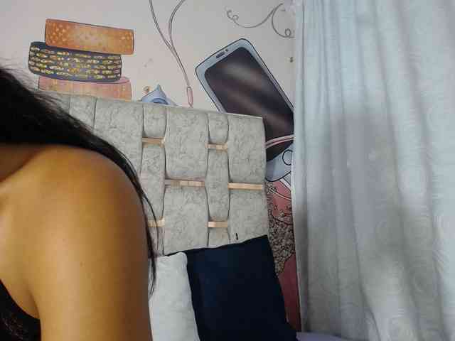 KOURTNEY- webcam