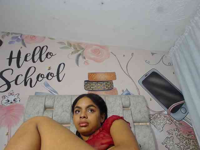 KOURTNEY- webcam