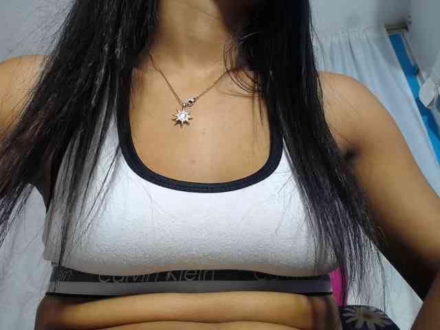 KOURTNEY- webcam