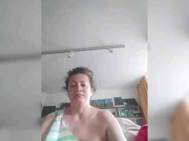 MariaAnaDei webcam
