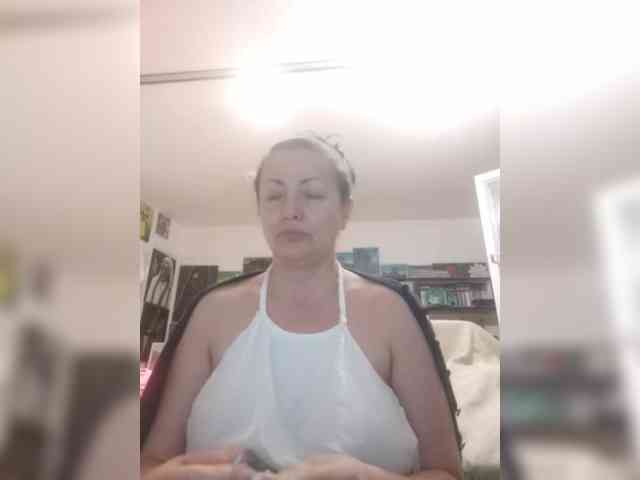 MariaAnaDei webcam