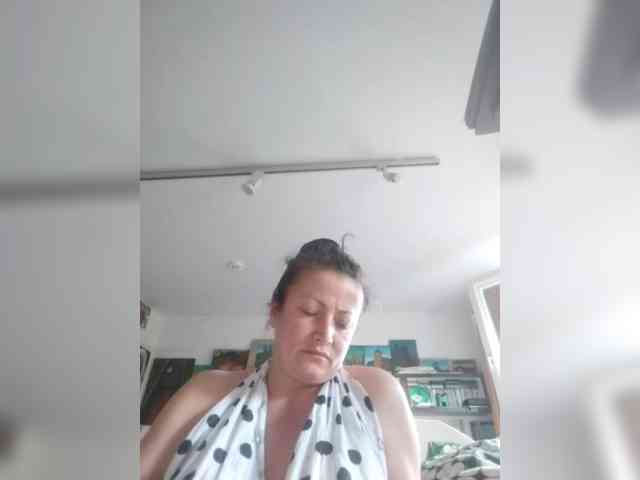 MariaAnaDei webcam