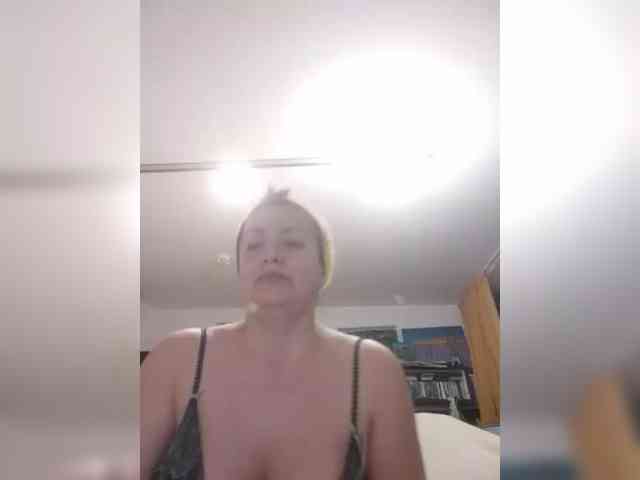 MariaAnaDei webcam