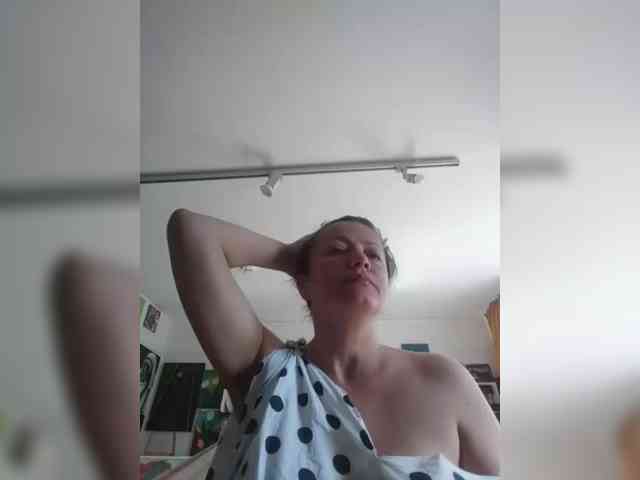 MariaAnaDei webcam