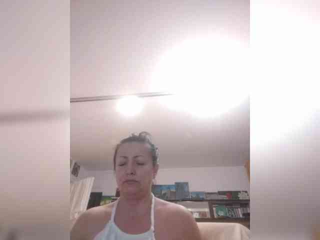 MariaAnaDei webcam