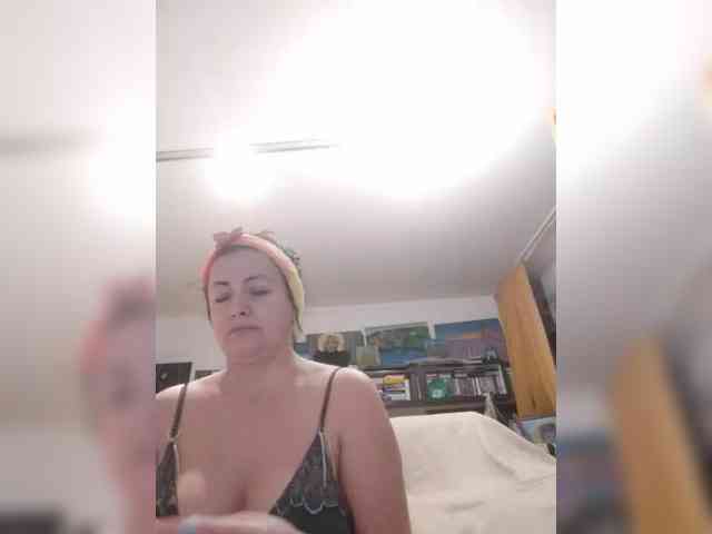 MariaAnaDei webcam