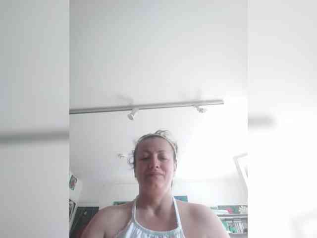 MariaAnaDei webcam