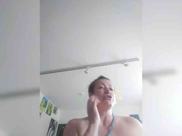 MariaAnaDei webcam